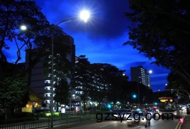 新加坡(po)计(ji)划(hua)2022年前(qian)将全(quan)国路(lu)灯(deng)更换成LED